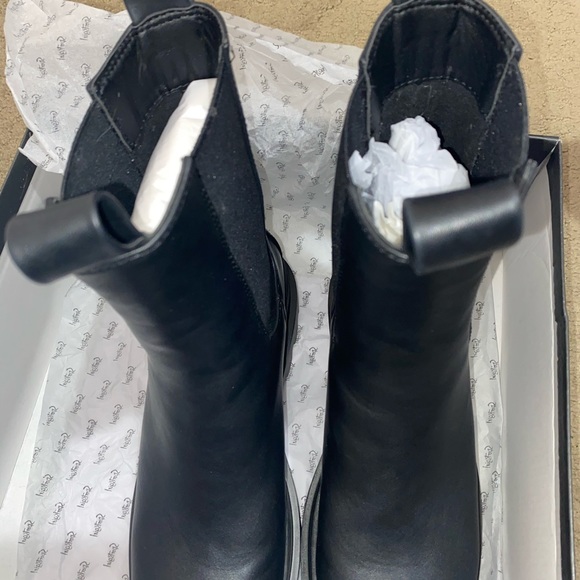 Black Sportgirl boots for sale - Picture 4 of 5